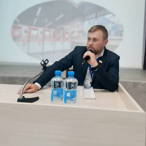 " Любительский театр ЦДКЖ "
